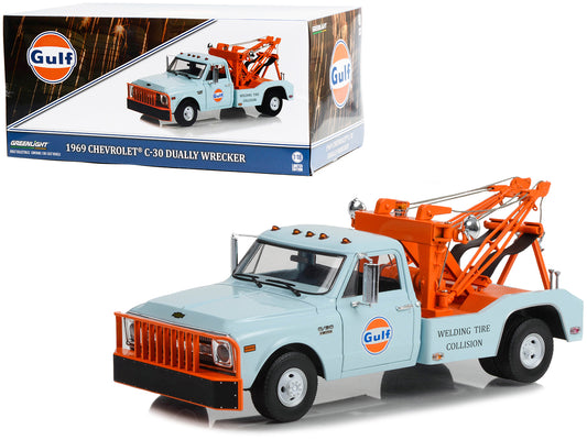 1969 Chevrolet C-30 Blue Diecast Model Tow Truck 