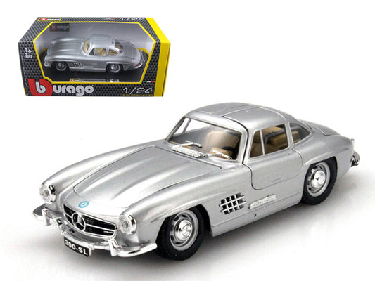 Brand new 1/24 scale diecast car model of 1954 Mercedes Benz 300 SL Gullwing Silver die cast model car by Bburago.
Bran