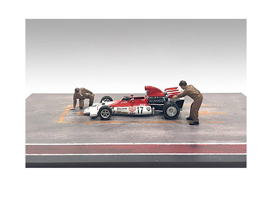 2 Piece Figurine Set of  Diecast Model Race Day Crew Figure 