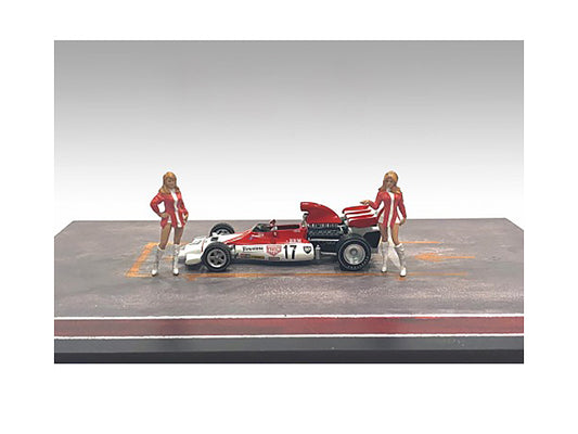 2 Piece Figurine Set of  Diecast Model Race Day Crew Figure 