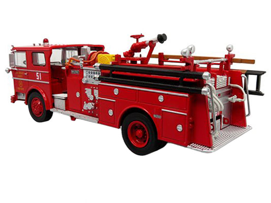 1973 Ward LaFrance Ambassador Red Diecast Model Fire Engine Fire & Rescue