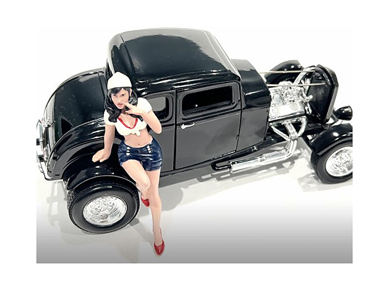 Pin-Up Girls Sandra   Model Car Model Figure 