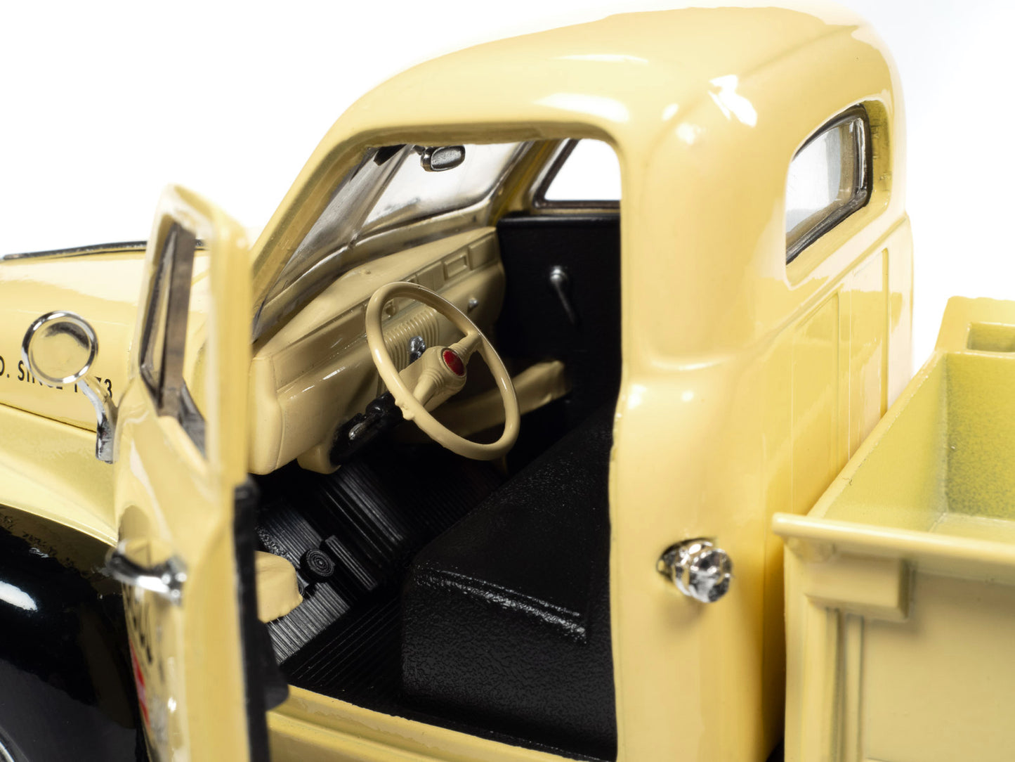 1947 Studebaker   Black Diecast Model Pickup Truck 