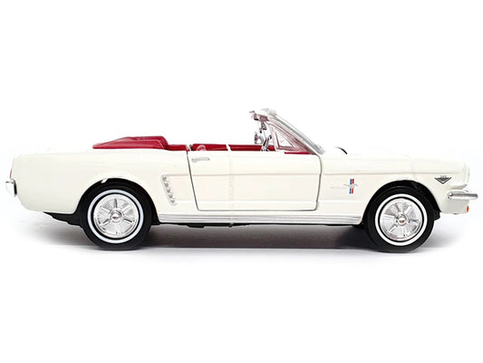 1966 1/2 Ford Mustang White Diecast Model Car James Bond 007
