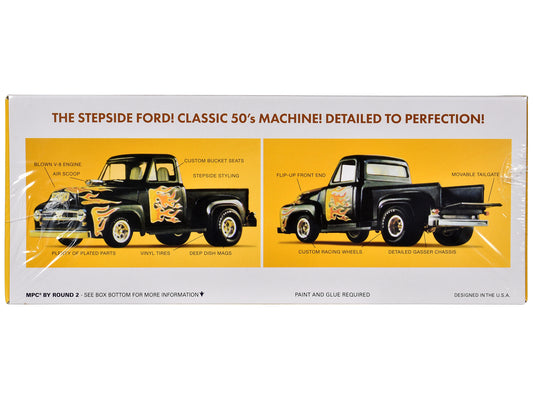 1953 Ford Stepside  Plastic Model Model Kit to Build